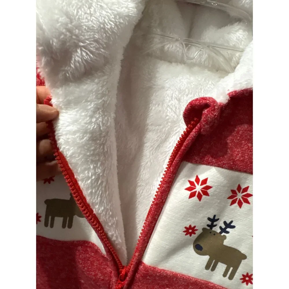 Warm‎ jumpsuit for baby with deer hood snap bottom one piece 3-6 months
